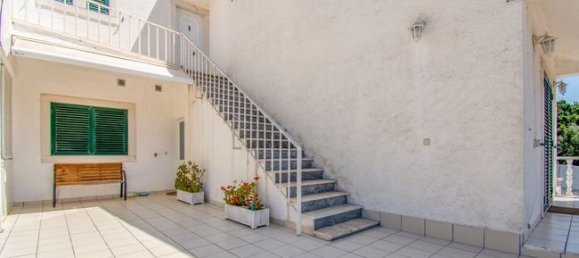 13 chambres Maison à Bucelas, Portugal No. 54584 7