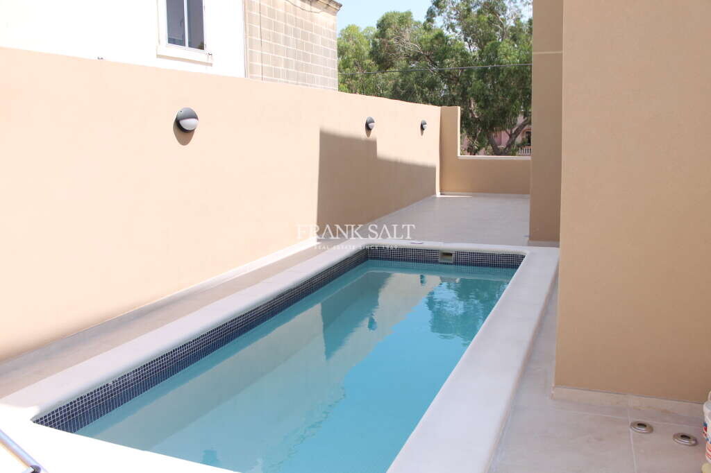 Maisonette de 3 dormitorios en San Gwann, Malta No. 8858