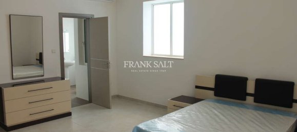 Maisonette de 3 dormitorios en San Gwann, Malta No. 8858 11