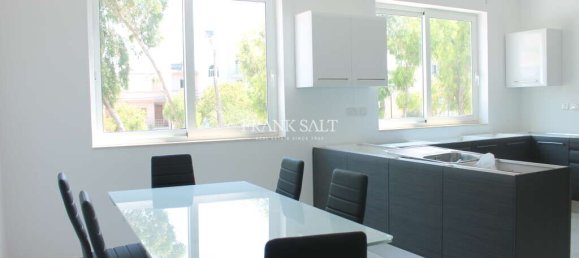 Maisonette de 3 dormitorios en San Gwann, Malta No. 8858 4