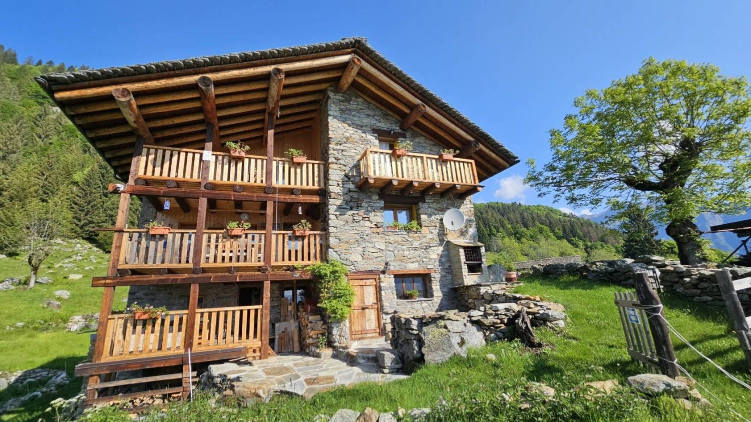 2 bedrooms House in Campertogno, Italy No. 132242