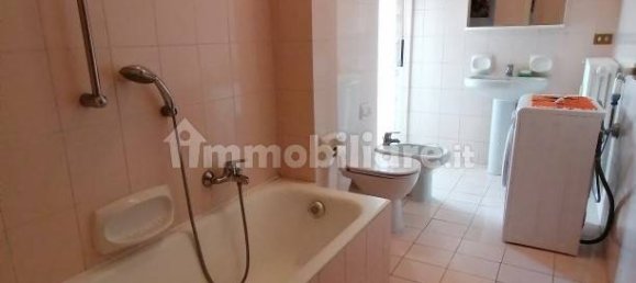 Квартира с 3 спальнями в Варесе, Италия № 276081 10