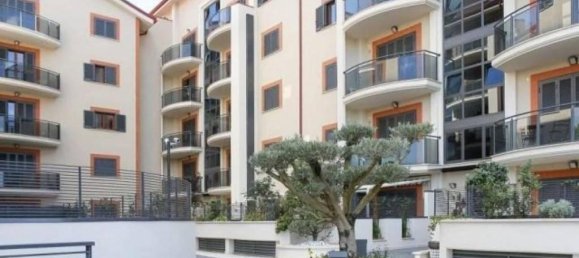 4 rooms Apartment in Rome, Italy No. 41206 10