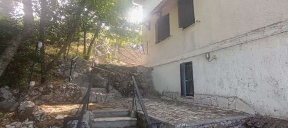 8-salle Villa à Serrone, Italy No. 285144 28