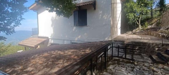 8-salle Villa à Serrone, Italy No. 285144 9