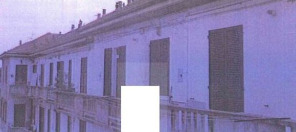 2-salle Appartement à Busto Garolfo, Italy No. 16803 19
