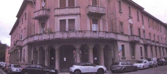 2-salle Appartement à Busto Garolfo, Italy No. 16803 15