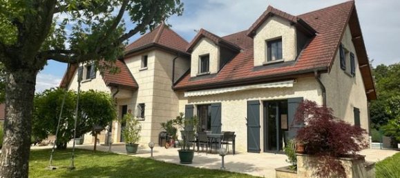 8 bedrooms House in Abbans-Dessus, France No. 304710 2