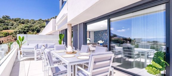 3 bedrooms Penthouse in Marbella, Spain No. 186056 32