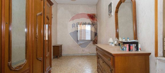 3 Schlafzimmer Haus in Bronte, Italy, Nr. 311984 11