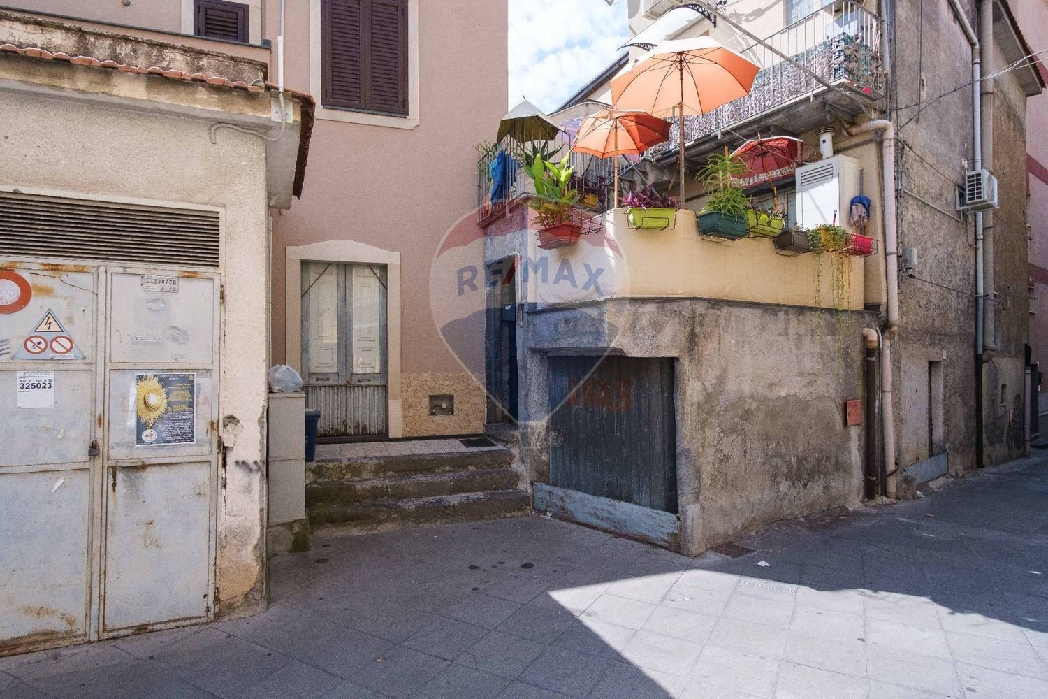 3 Schlafzimmer Haus in Bronte, Italy, Nr. 311984