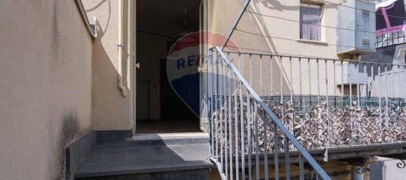 3 Schlafzimmer Haus in Bronte, Italy, Nr. 311984 5