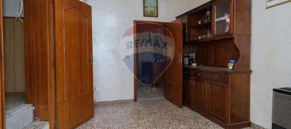 3 Schlafzimmer Haus in Bronte, Italy, Nr. 311984 8