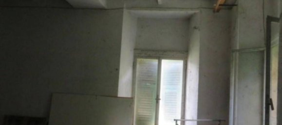 237m² Warehouse in Campomorone, Italy No. 36624 26