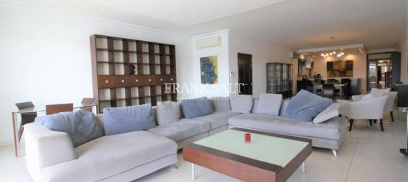 3 غرف نوم شقة في Sliema, Malta رقم 3296 9