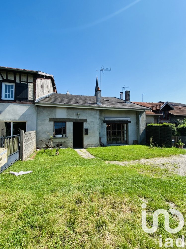 Casa de 4 dormitorios en Falaise, France No. 261212