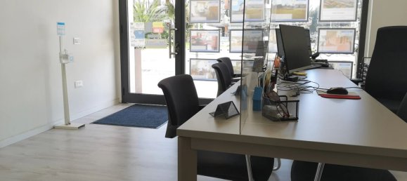 Casa de 7 divisões em Massa, Italy N.º 216514 27