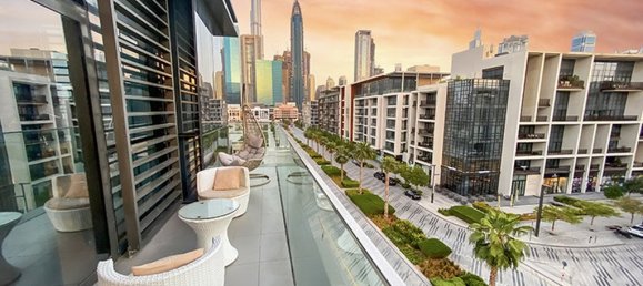 6968m² Building in Dubai, UAE No. 8990 4