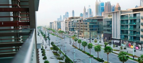 6968m² Building in Dubai, UAE No. 8990 5