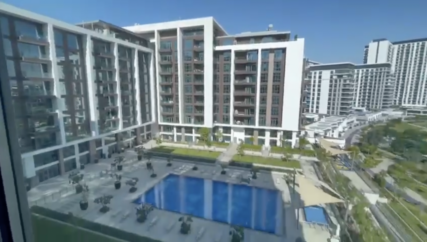 3 bedrooms Apartment in Dubai, UAE No. 21059