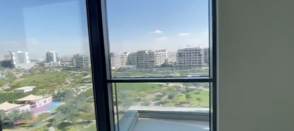 3 bedrooms Apartment in Dubai, UAE No. 21059 8