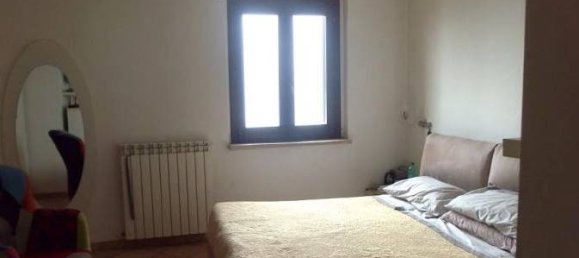 Apartamento T3 em Trevi, Italy N.º 270953 6