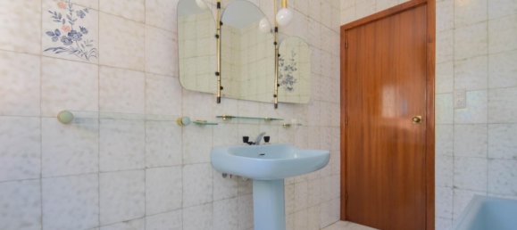 5 غرف نوم منزل في Durcal, Spain رقم 170007 41