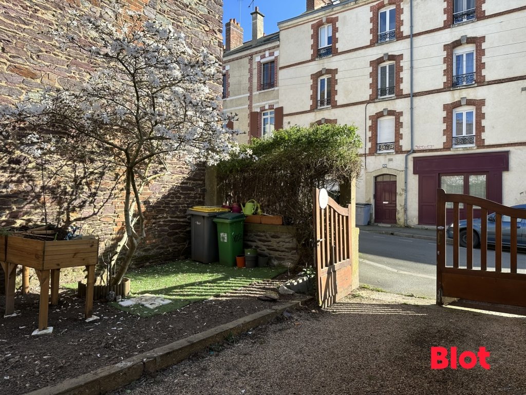 3 غرف نوم منزل في Rennes, France رقم 192339