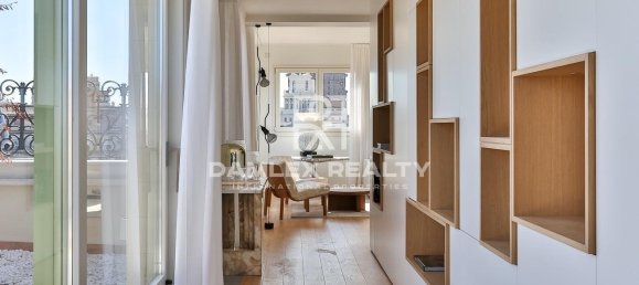 3 bedrooms Penthouse in Eixample, Spain No. 83995 21