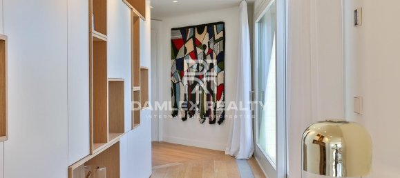 3 bedrooms Penthouse in Eixample, Spain No. 83995 22