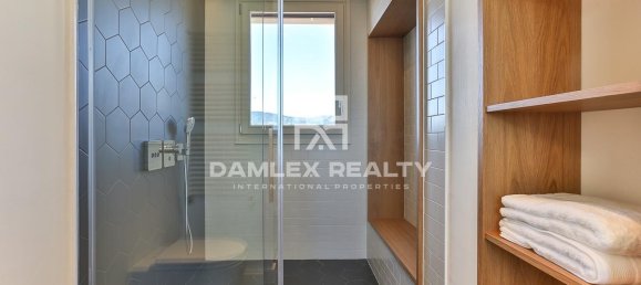 3 bedrooms Penthouse in Eixample, Spain No. 83995 27