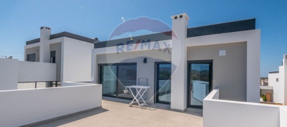 3 bedrooms House in Pechao, Portugal No. 25334 40