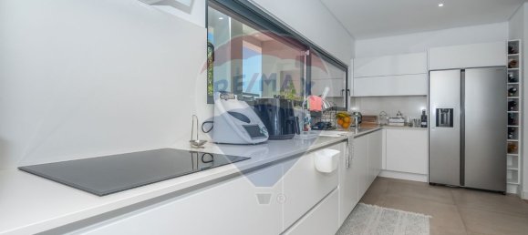 3 bedrooms House in Pechao, Portugal No. 25334 16