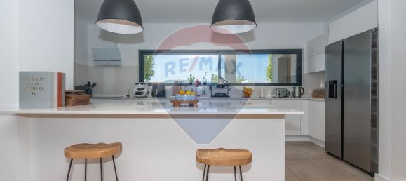 3 bedrooms House in Pechao, Portugal No. 25334 17