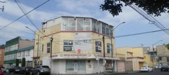 4 bedrooms House in Mexicali, Mexico No. 188695 2