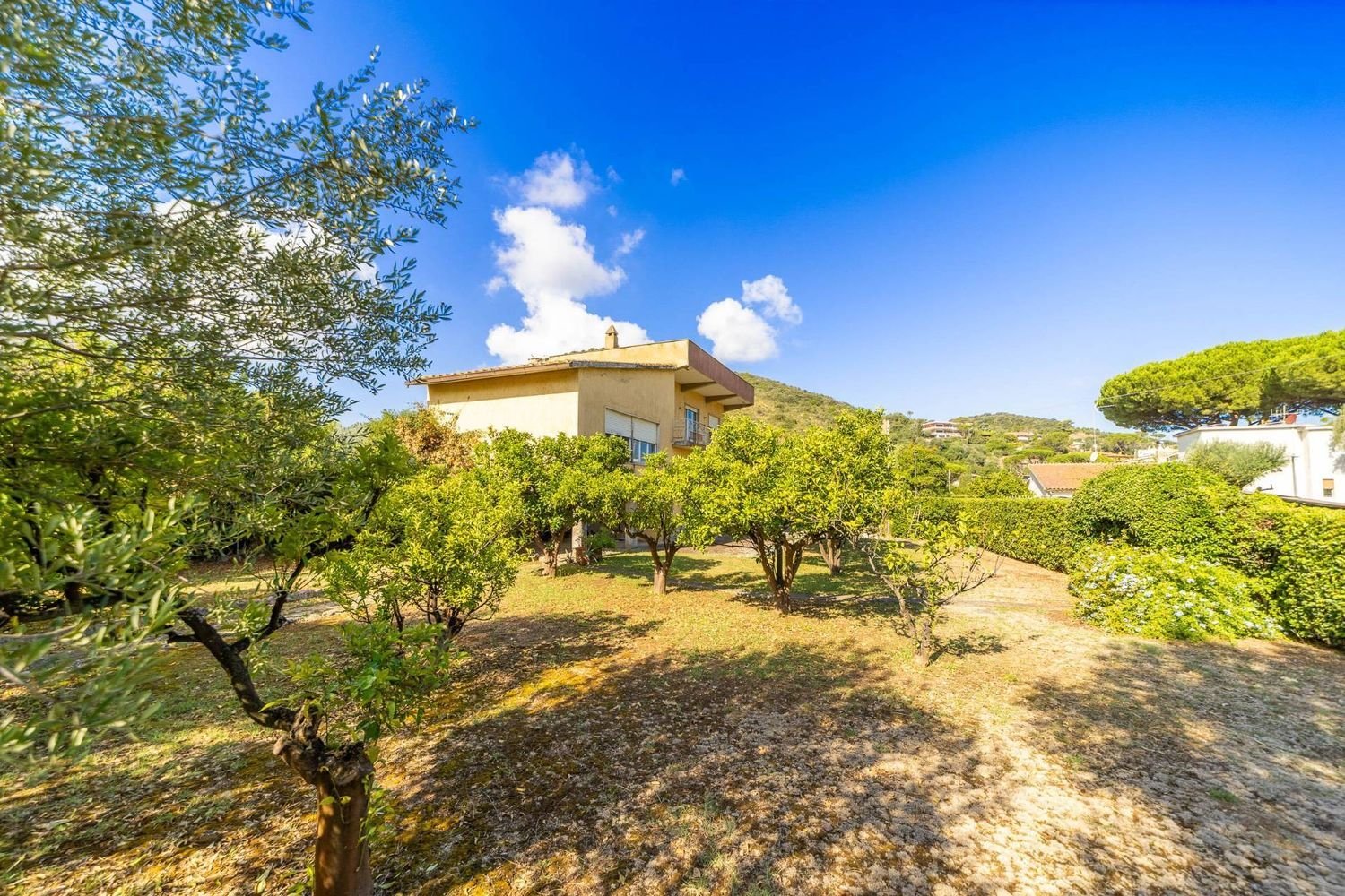 9 bedrooms Villa in Monte Argentario, Italy No. 353140