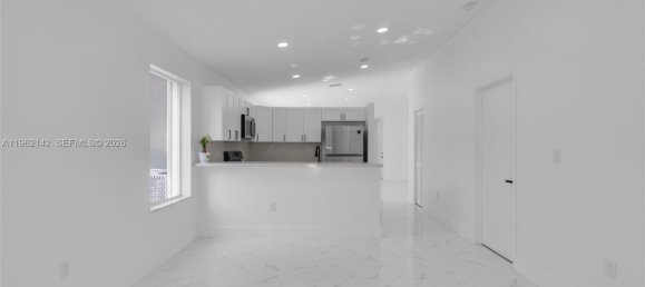 3 dormitorios villa en venta en Miami, Miami-Dade, Florida, USA № 615673 17