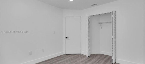 3 dormitorios villa en venta en Miami, Miami-Dade, Florida, USA № 615673 11