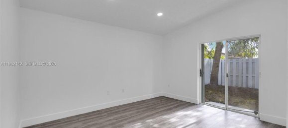 3 dormitorios villa en venta en Miami, Miami-Dade, Florida, USA № 615673 16