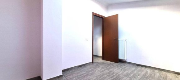 Квартира с 2 комнатами в Масса Ломбарда, Италия № 26579 34