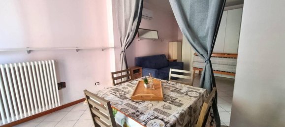 Квартира с 2 комнатами в Масса Ломбарда, Италия № 26579 7