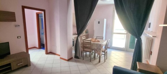 Квартира с 2 комнатами в Масса Ломбарда, Италия № 26579 8