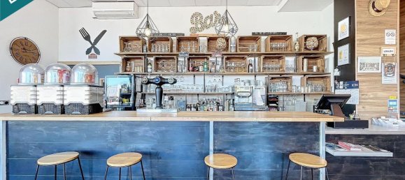 245m² Commercial property in Sorigny, France No. 239632 4