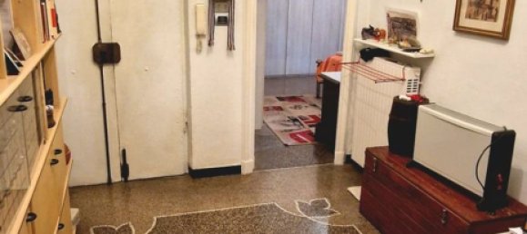 4-Zimmer Wohnung in Genoa, Italy, Nr. 197160 2