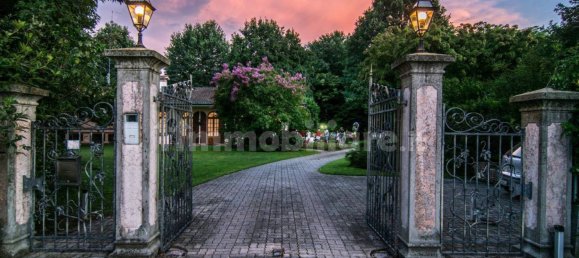 3 غرف نوم فيلا في Resana, Italy رقم 209757 5