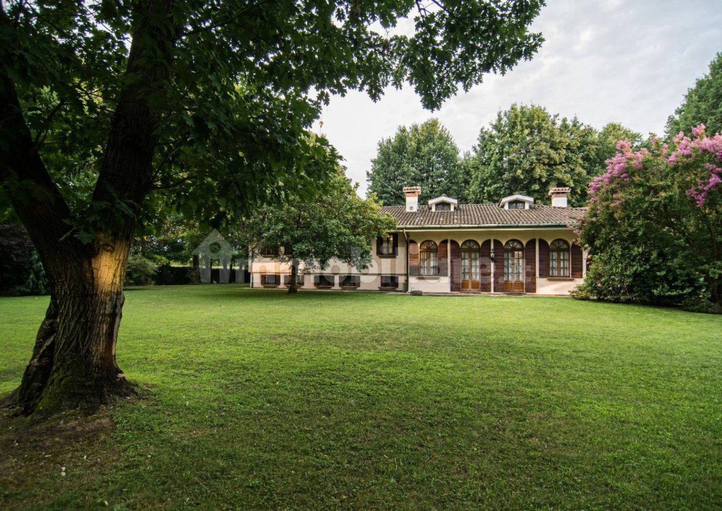 3 غرف نوم فيلا في Resana, Italy رقم 209757