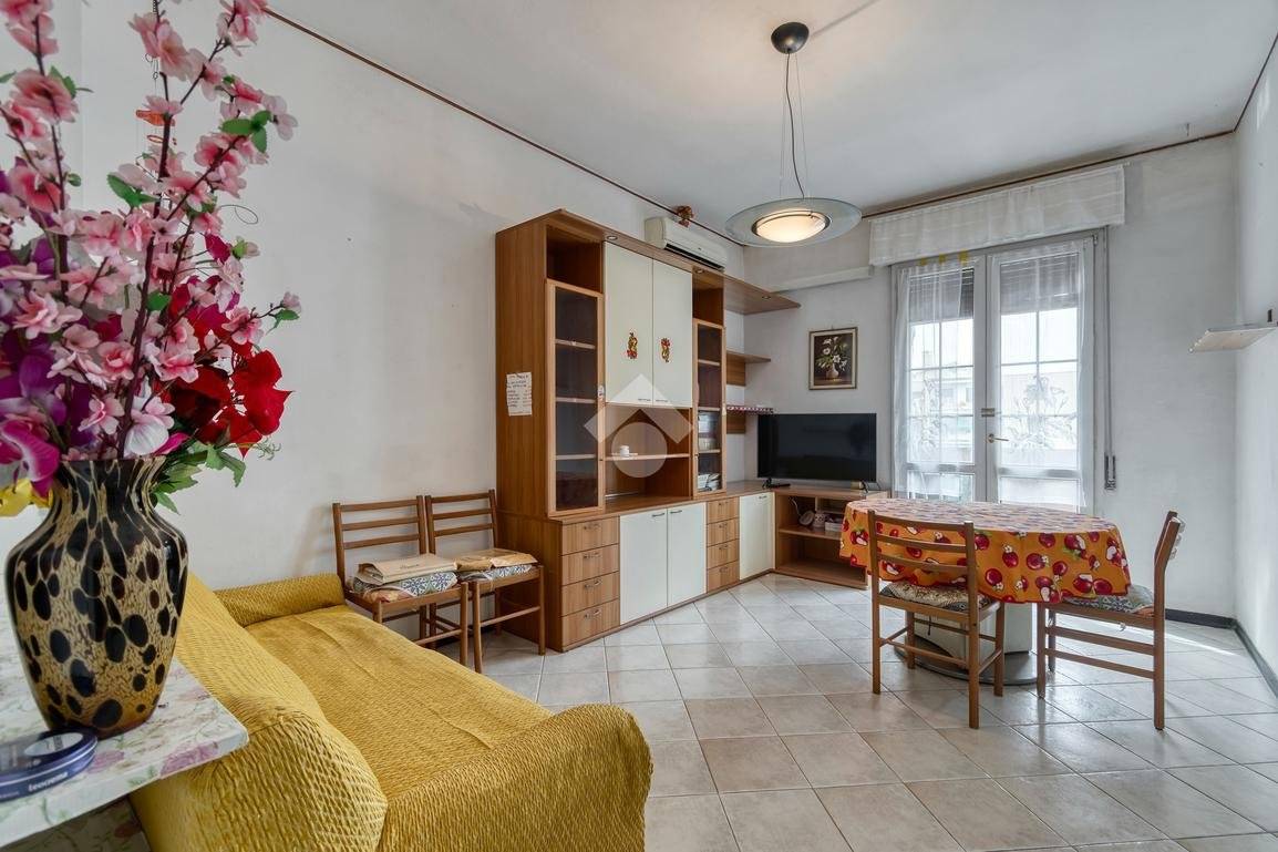 2 bedrooms Apartment in Bologna, Italy No. 384571