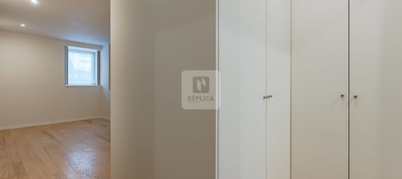 3 bedrooms Apartment in Porto, Portugal No. 106211 17