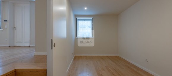 3 bedrooms Apartment in Porto, Portugal No. 106211 22