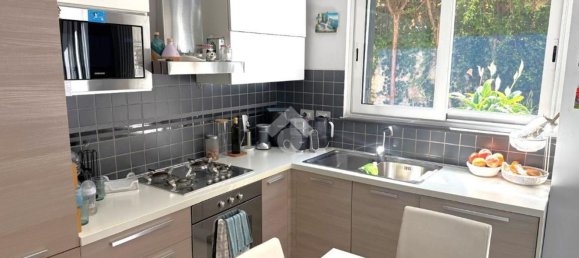 2 bedrooms Apartment in Naples, Italy No. 359247 4